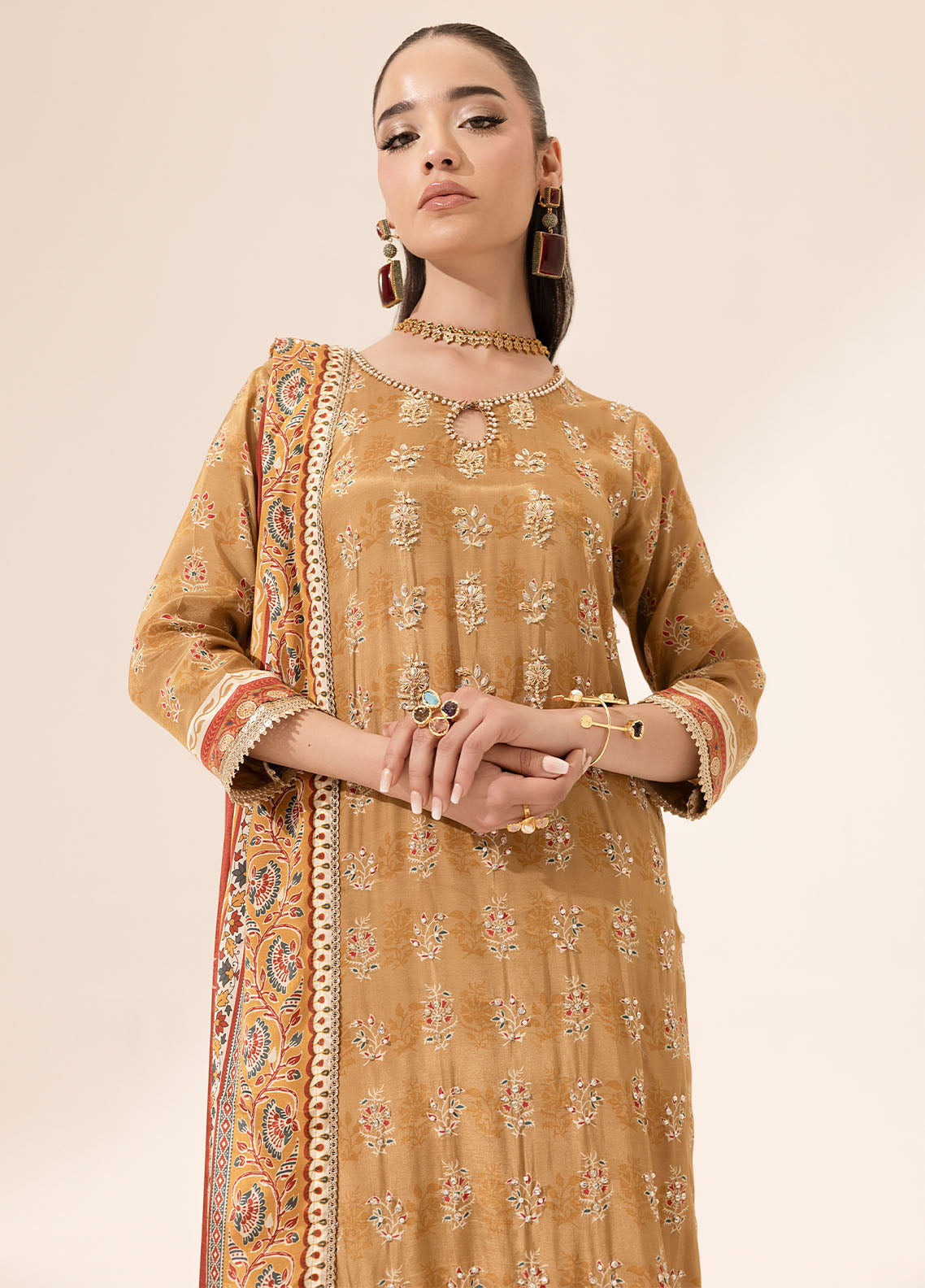 Sahane | Suay Silk Handwork Edit | CT-15002 MAYA - SUAY L Brown Silk