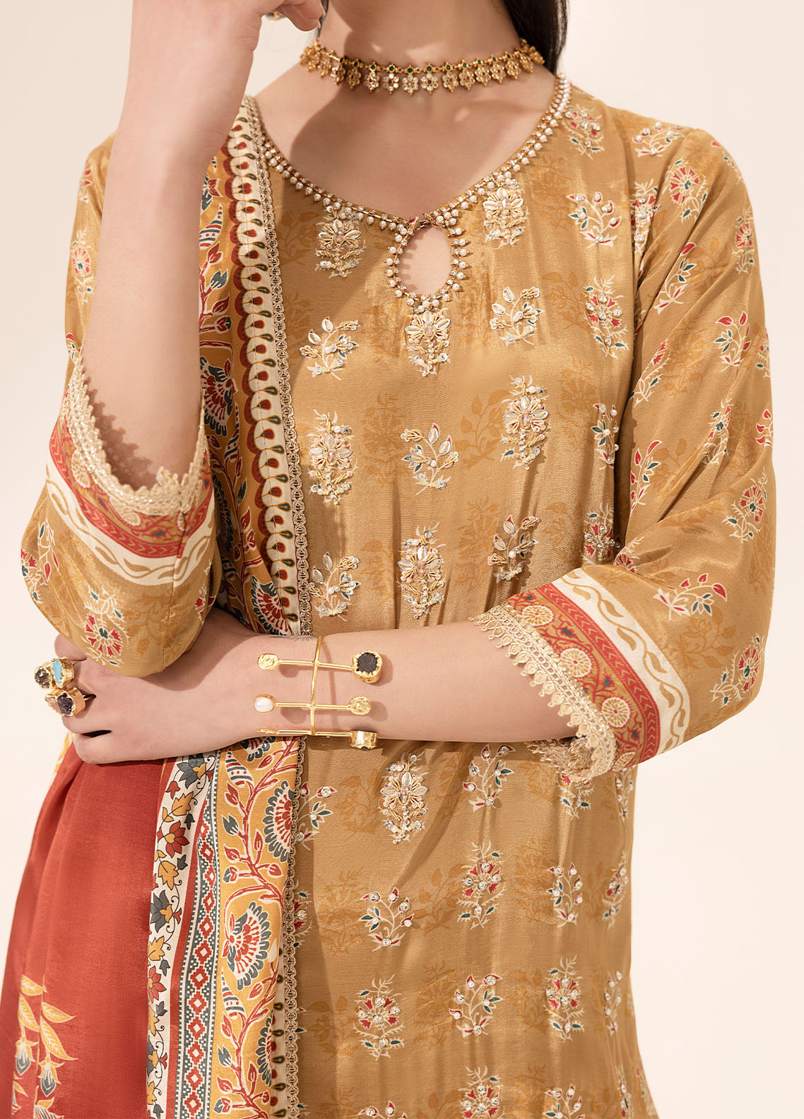 Sahane | Suay Silk Handwork Edit | CT-15002 MAYA - SUAY M Brown Silk