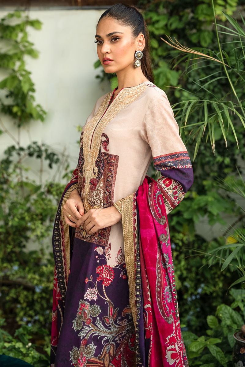 Shamaeel Ansari | Gulrang Lawn | LP-03 - Pakistani Designer Dress - by Shamaeel Ansari - Type : Ladies Clothes - 100% Original at Saira Sultan