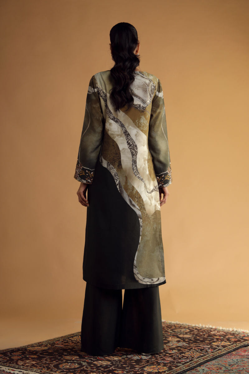 Shamaeel Ansari | Essentials 25 | DC-08 - Pakistani Designer Dress - by Shamaeel Ansari - Type : Ladies Clothes - 100% Original at Saira Sultan