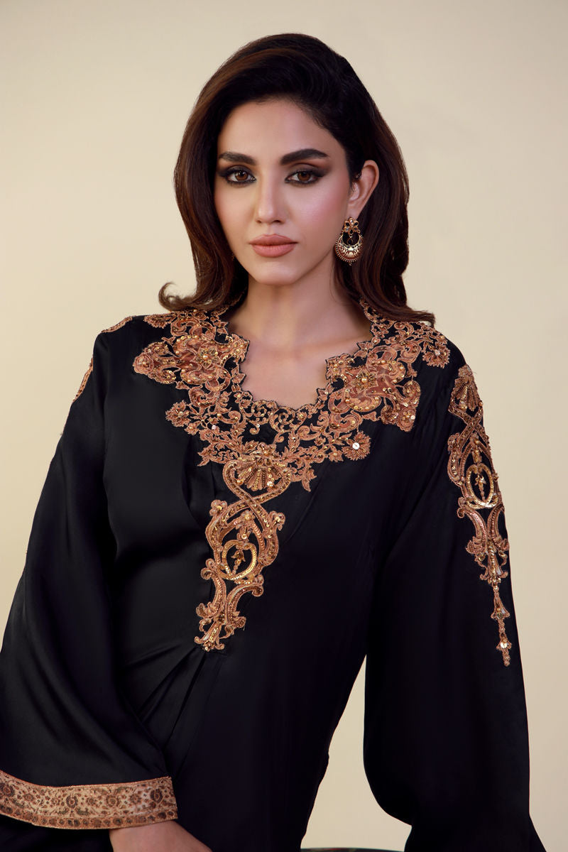 Shamaeel Ansari | Festive Edit | EE-01 - Pakistani Designer Dress - by Shamaeel Ansari - Type : Ladies Clothes - 100% Original at Saira Sultan