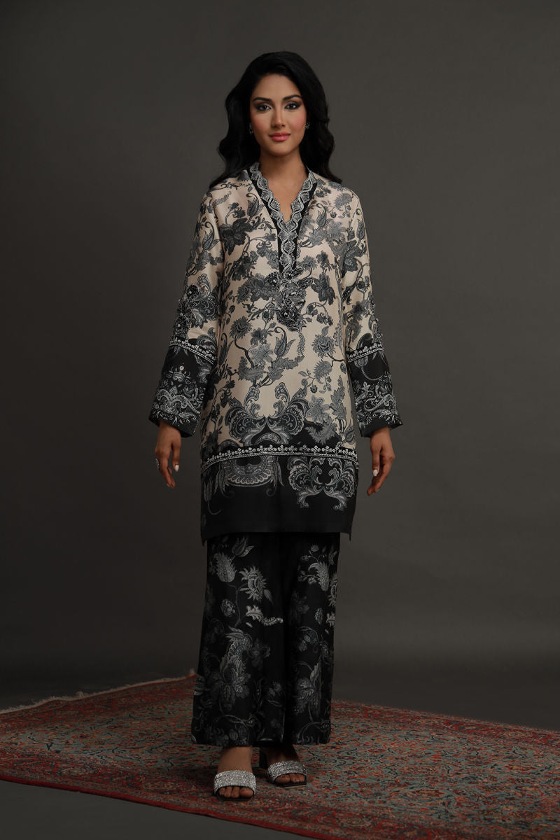 Shamaeel ansari | Flora Belle|FLORA-09 - Pakistani Designer Dress - by Shamaeel Ansari - Type : Ladies Clothes - 100% Original at Saira Sultan