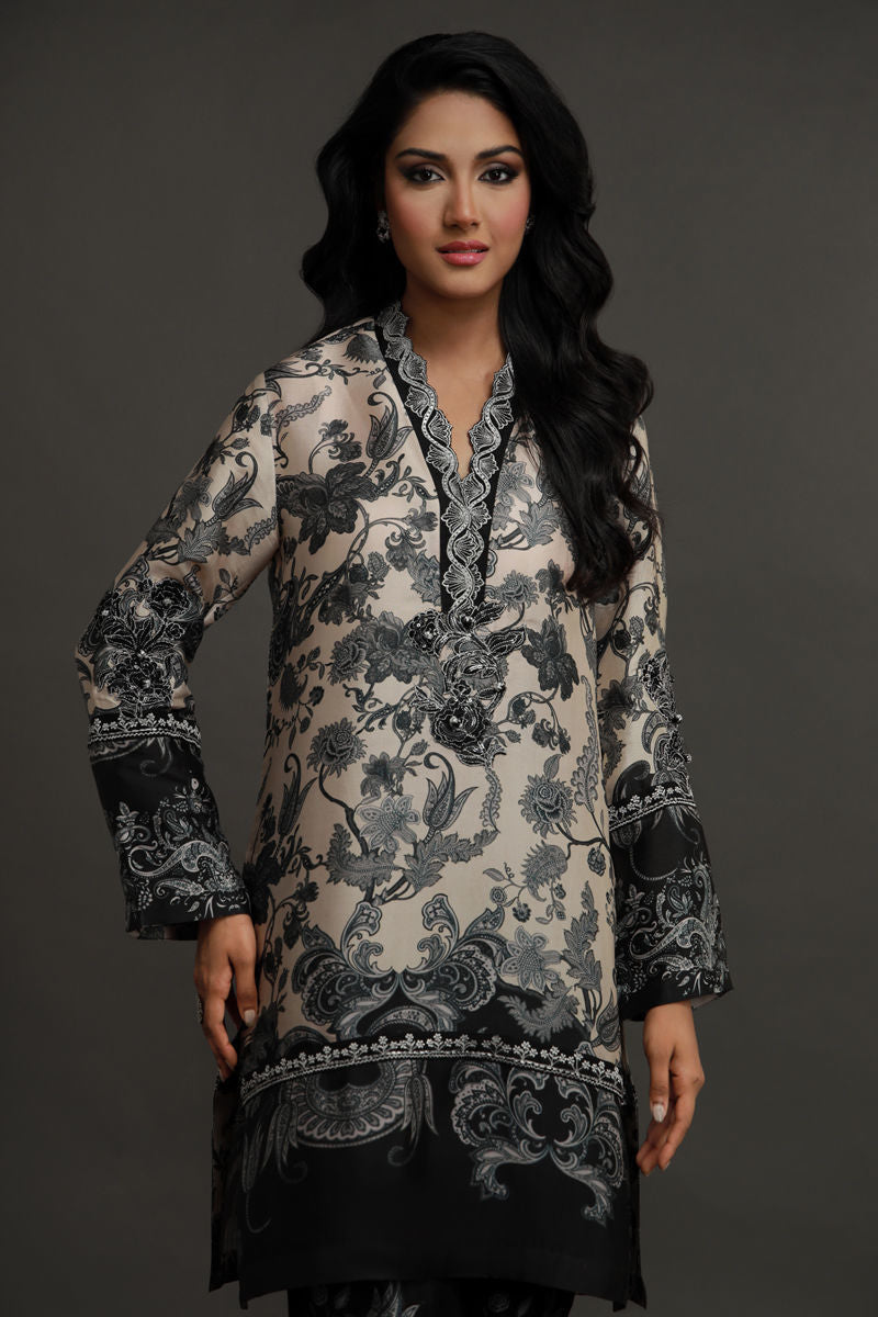 Shamaeel ansari | Flora Belle|FLORA-09 - Pakistani Designer Dress - by Shamaeel Ansari - Type : Ladies Clothes - 100% Original at Saira Sultan
