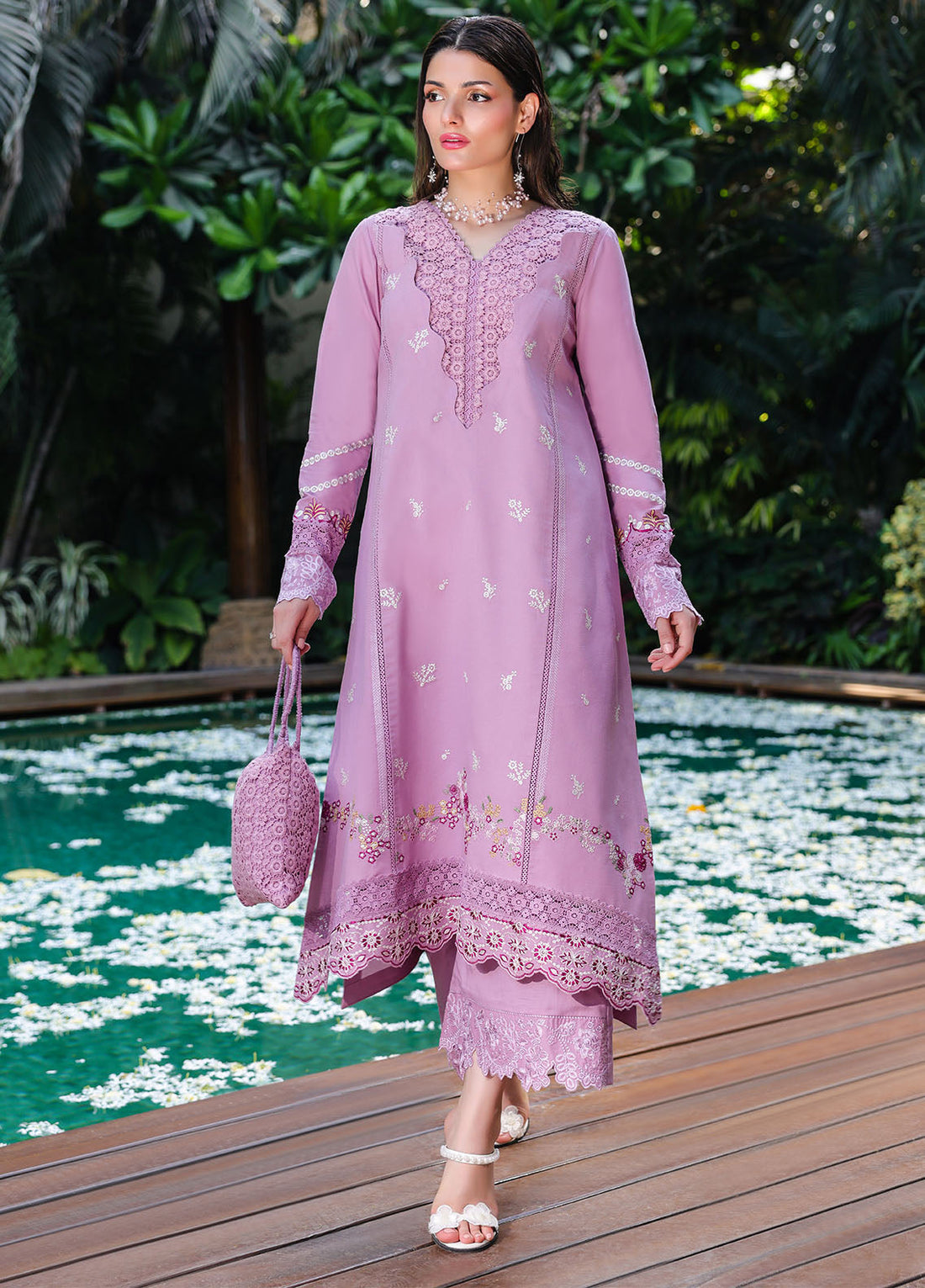 Sahane | Lovent Embroidered Pret 25 | ME23002 Helena XS Lilac Lawn