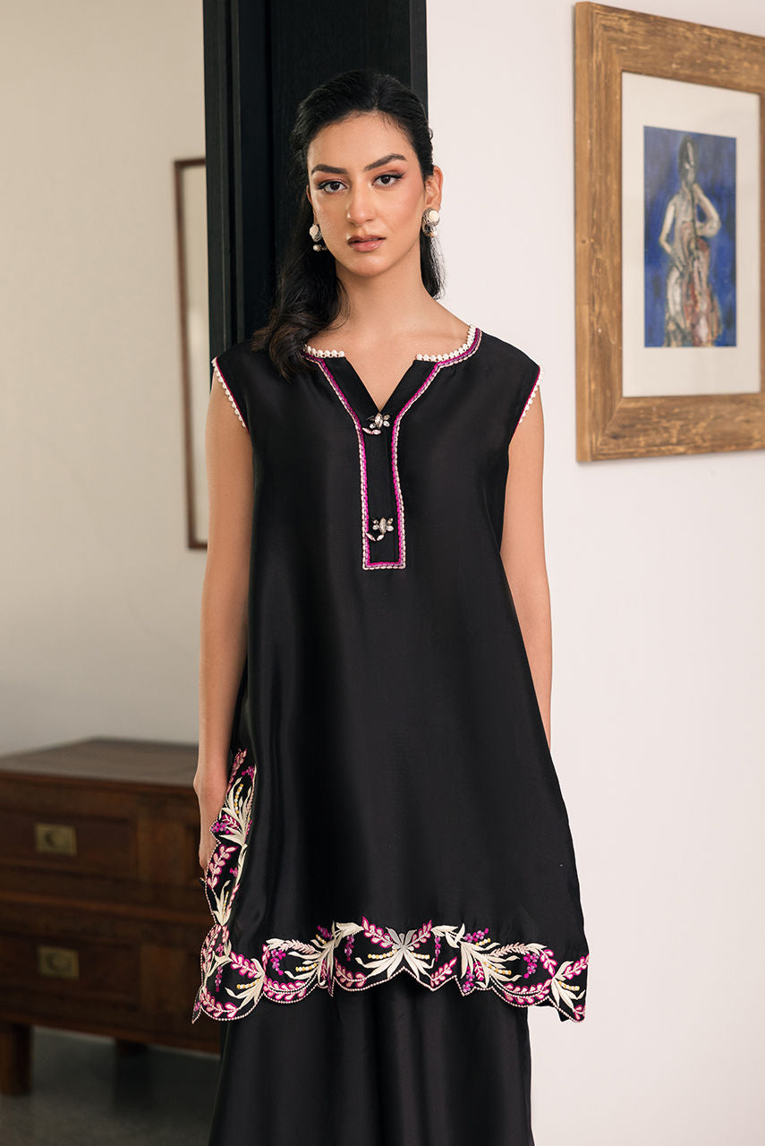 Deepak Perwani | Eid Edit 25 | Kut330 M Black Silk
