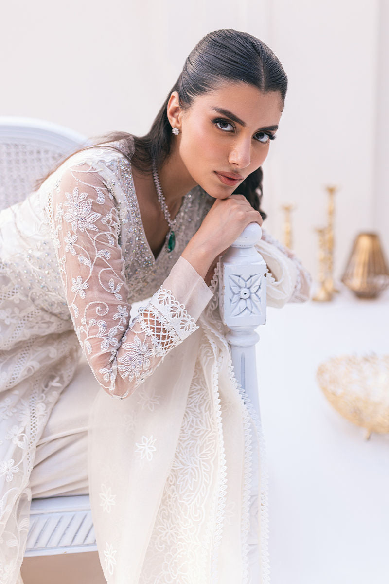 Ansab Jahangir | Luxe Pret Signature | BANO - Pakistani Designer Dress - by Ansab Jahangir | Type: Luxury - 100% Original at Saira Sultan