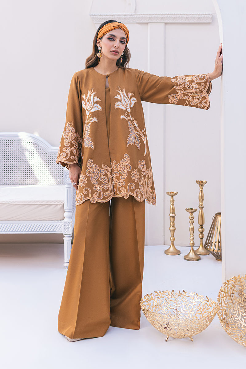 Ansab Jahangir | Luxe Pret Signature | MOCHA - Pakistani Designer Dress - by Ansab Jahangir | Type: Luxury - 100% Original at Saira Sultan