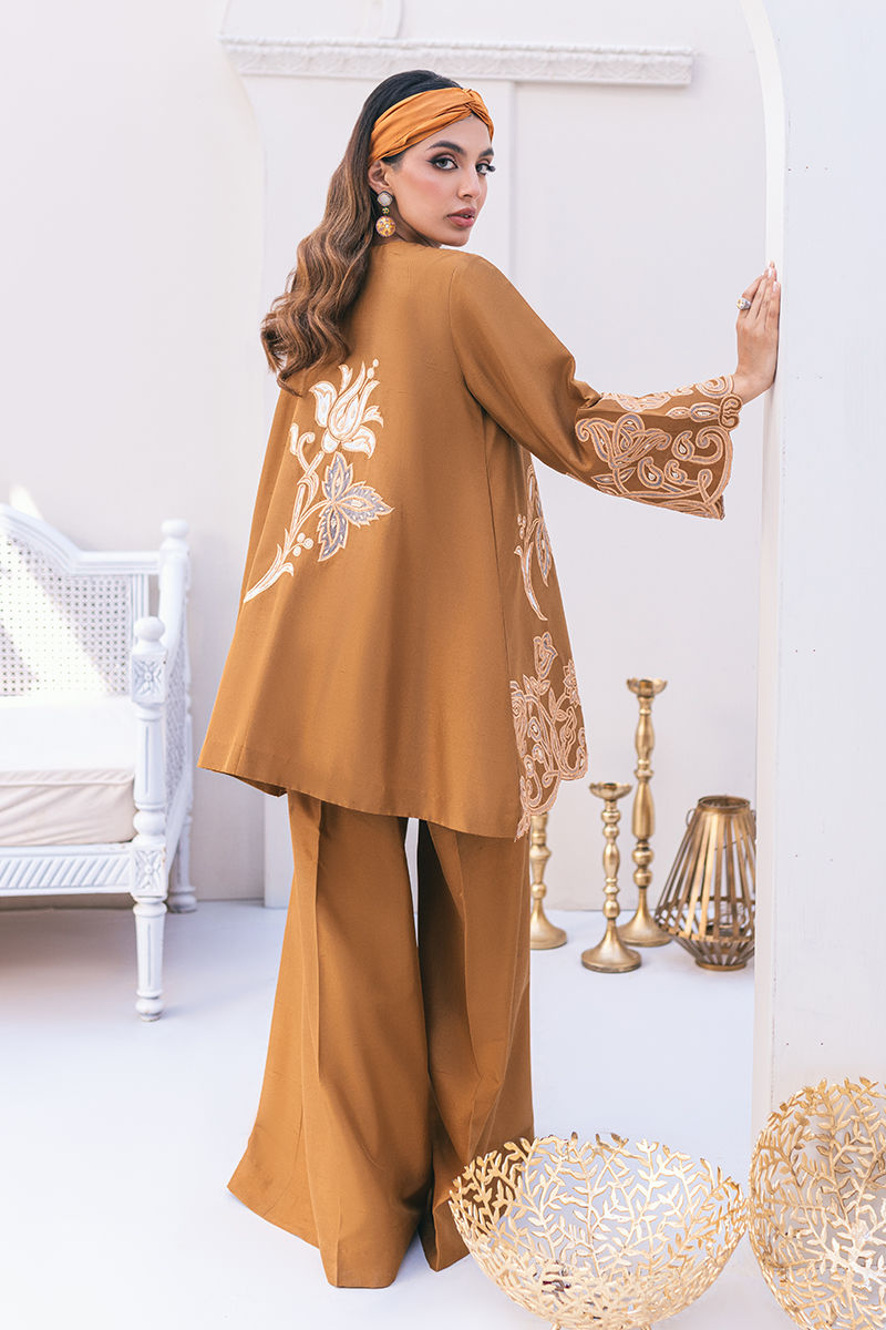 Ansab Jahangir | Luxe Pret Signature | MOCHA - Pakistani Designer Dress - by Ansab Jahangir | Type: Luxury - 100% Original at Saira Sultan