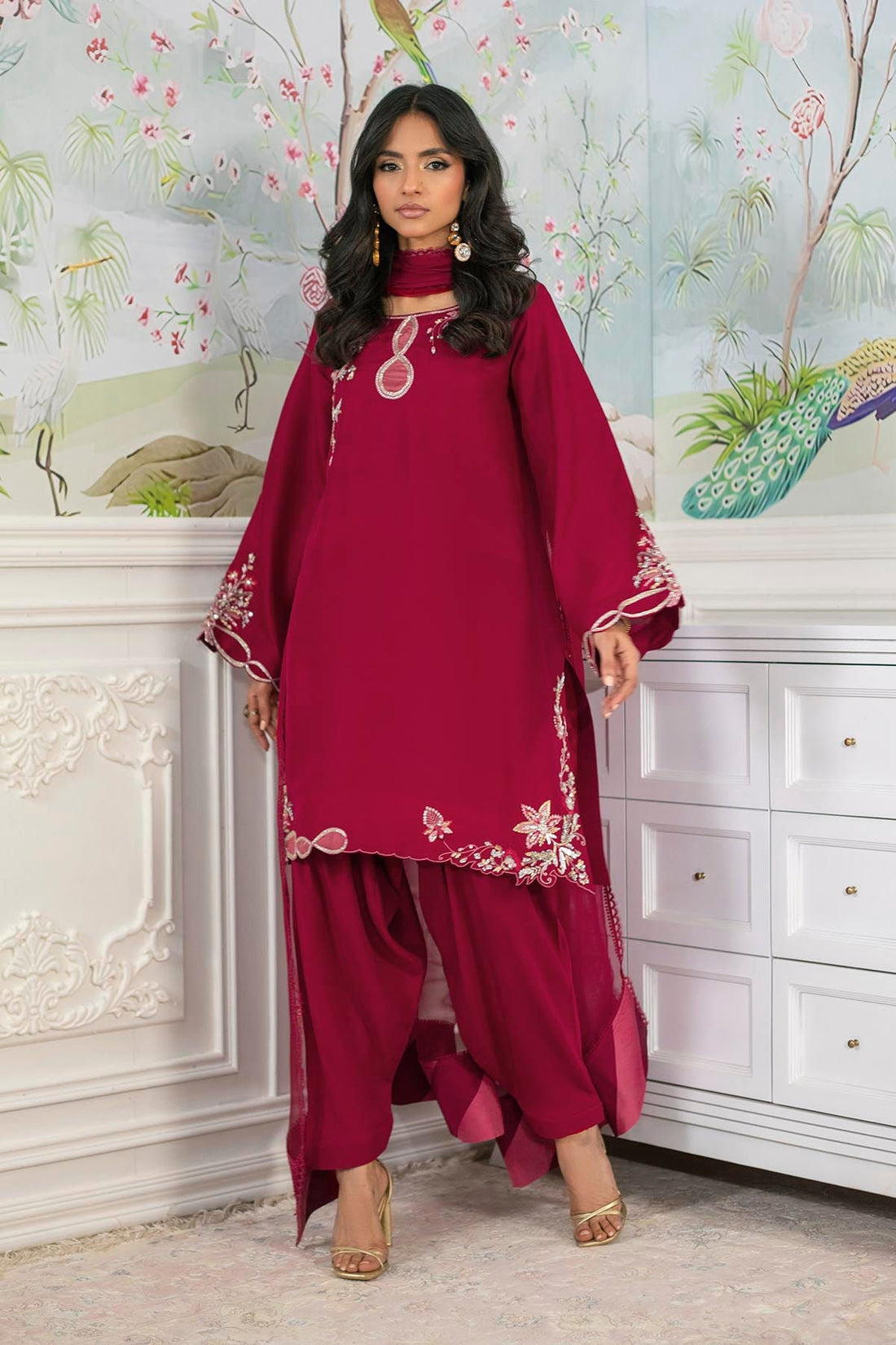 Annus Abrar | Sehr Eid Luxe | Pemala XS Crimson Pure Raw Silk