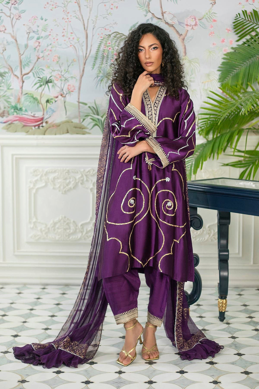 Annus Abrar | Sehr Eid Luxe | Izali Aubergine XS Dark Purple Pure Silk