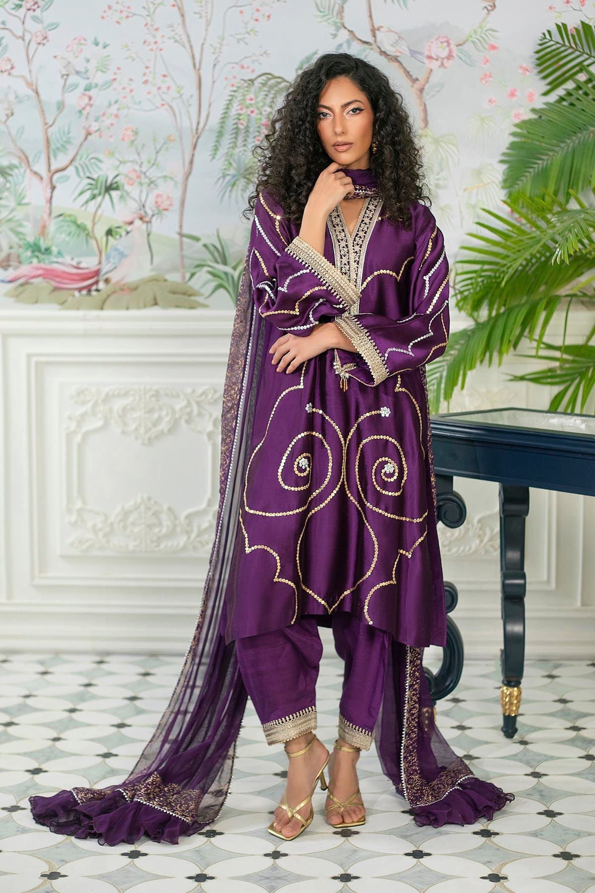 Annus Abrar | Sehr Eid Luxe | Izali Aubergine XS Dark Purple Pure Silk