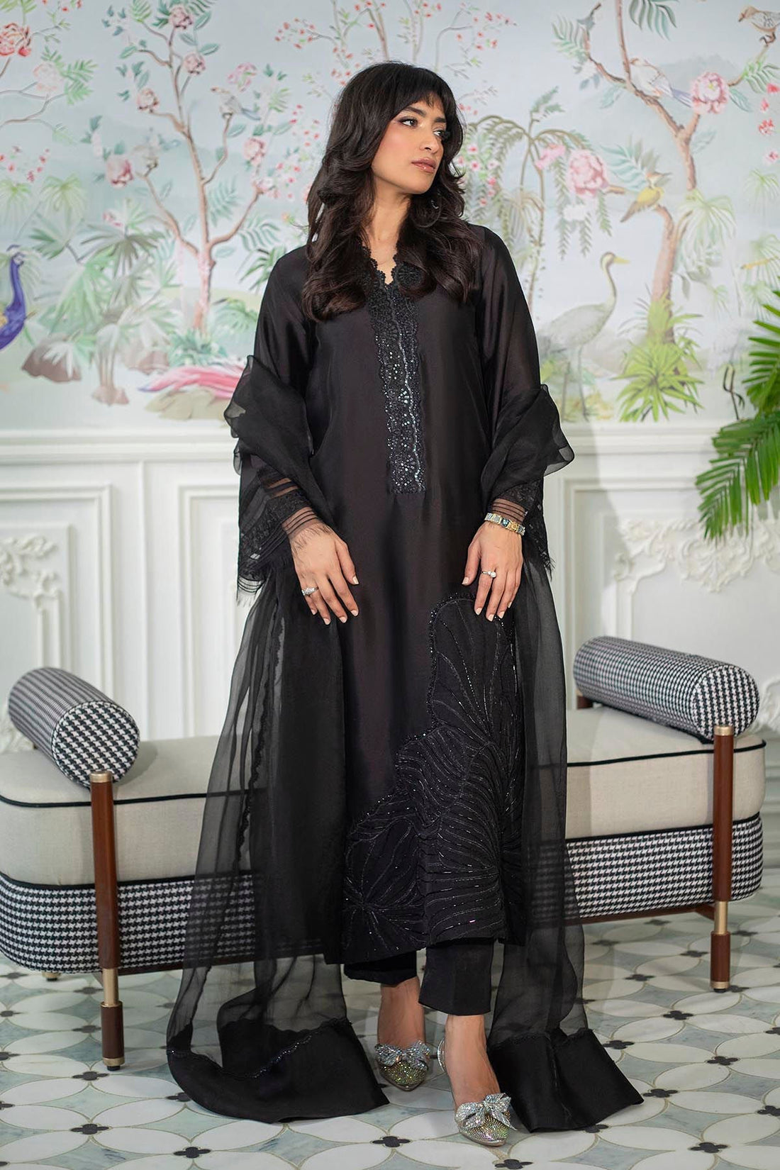 Annus Abrar | Sehr Eid Luxe | Lainey Black XS Black Pure Sheesha Silk