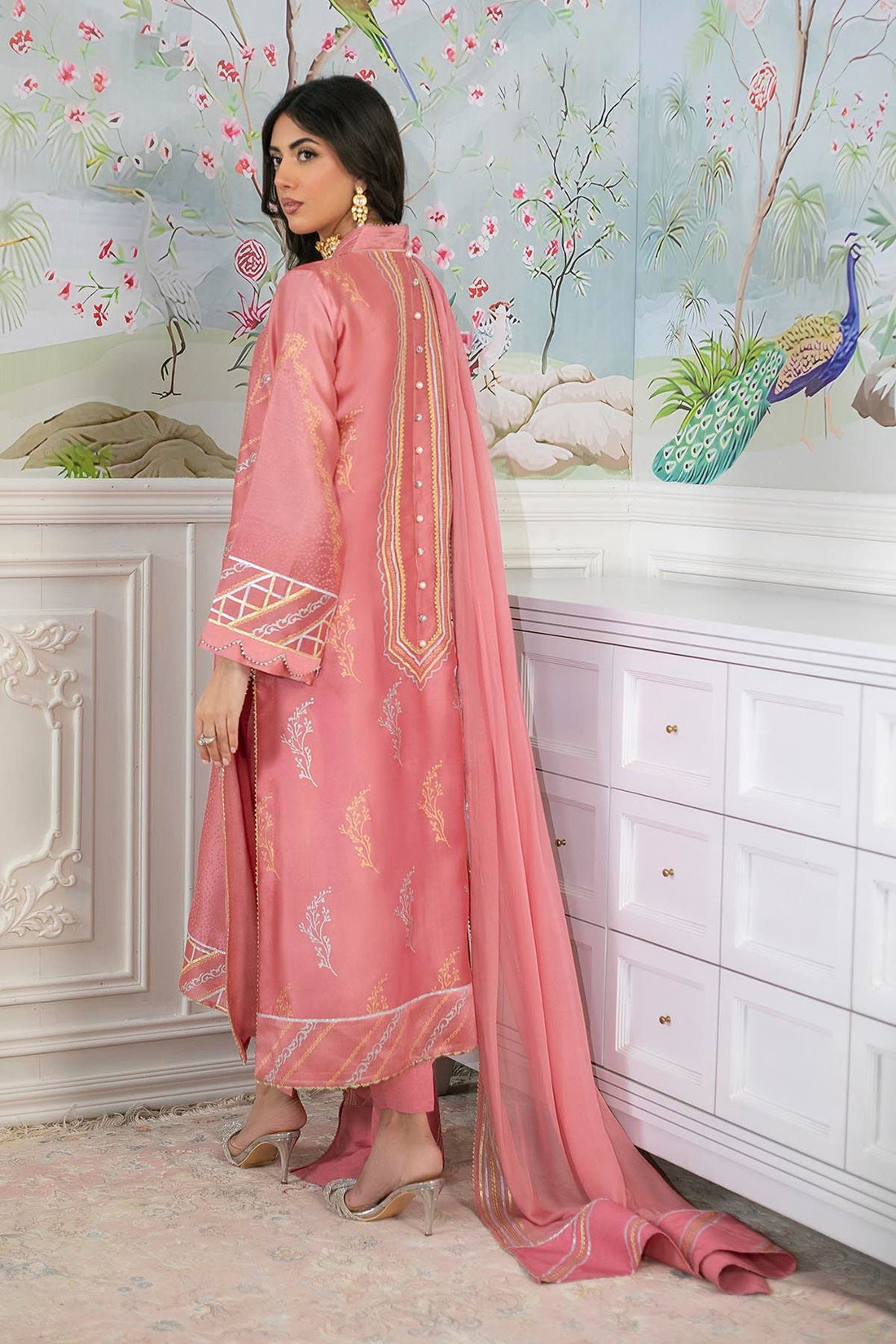 Annus Abrar | Sehr Eid Luxe | Emery XS Champagne Pink Sheesha Silk