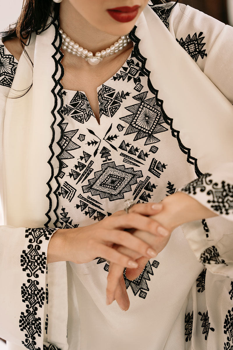 Ansab Jahangir | Luxe Pret Signature | Snowstorm - Pakistani Designer Dress - by Ansab Jahangir | Type: Luxury - 100% Original at Saira Sultan