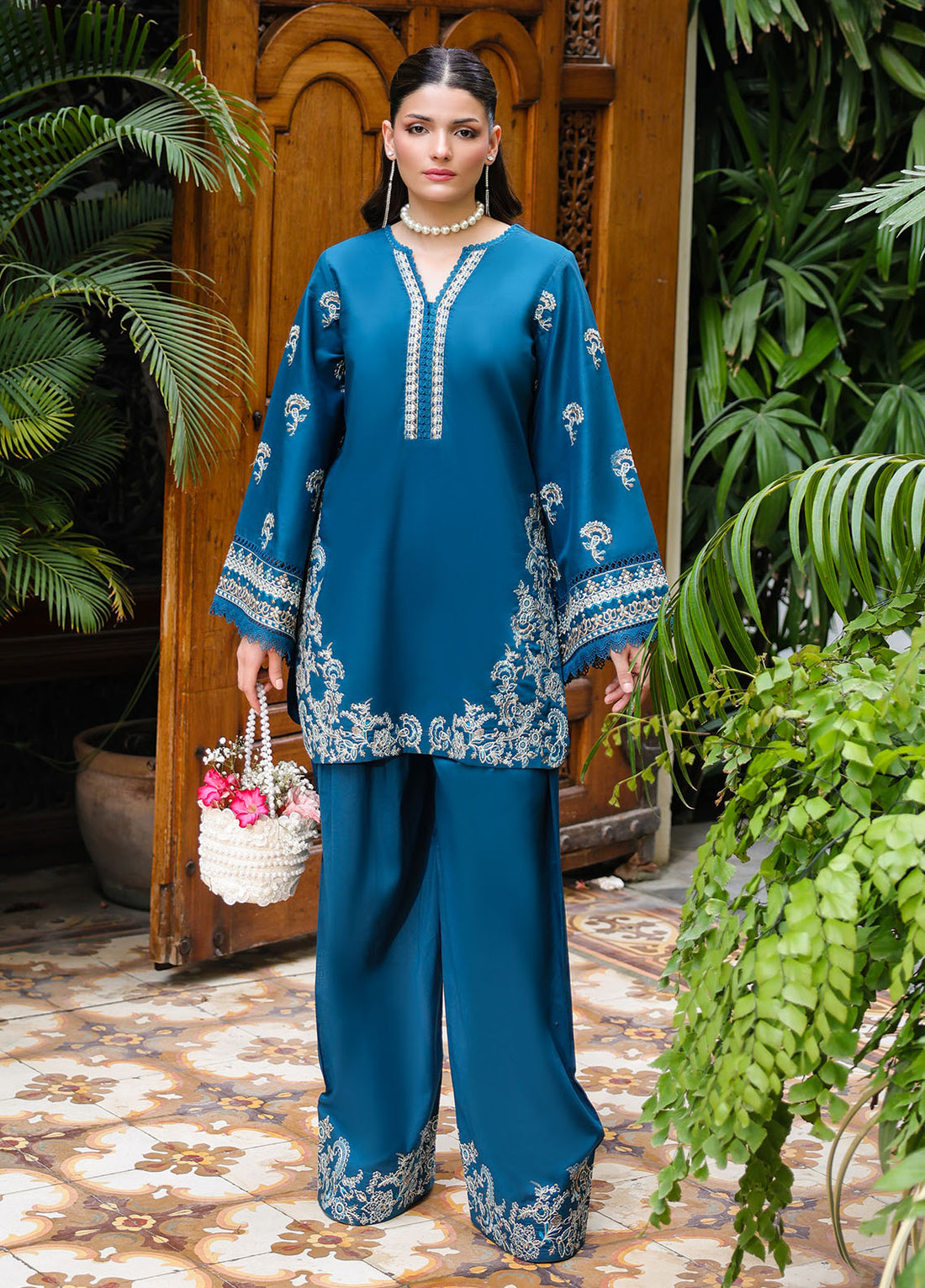 Sahane | Lovent Embroidered Pret 25 | ME23001 Euphoria XS Teal Blue Lawn