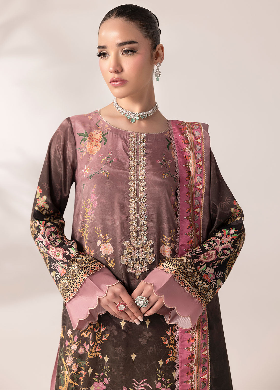 Sahane | Suay Silk Handwork Edit | CT-15007 LILANA - SUAY S Black Silk