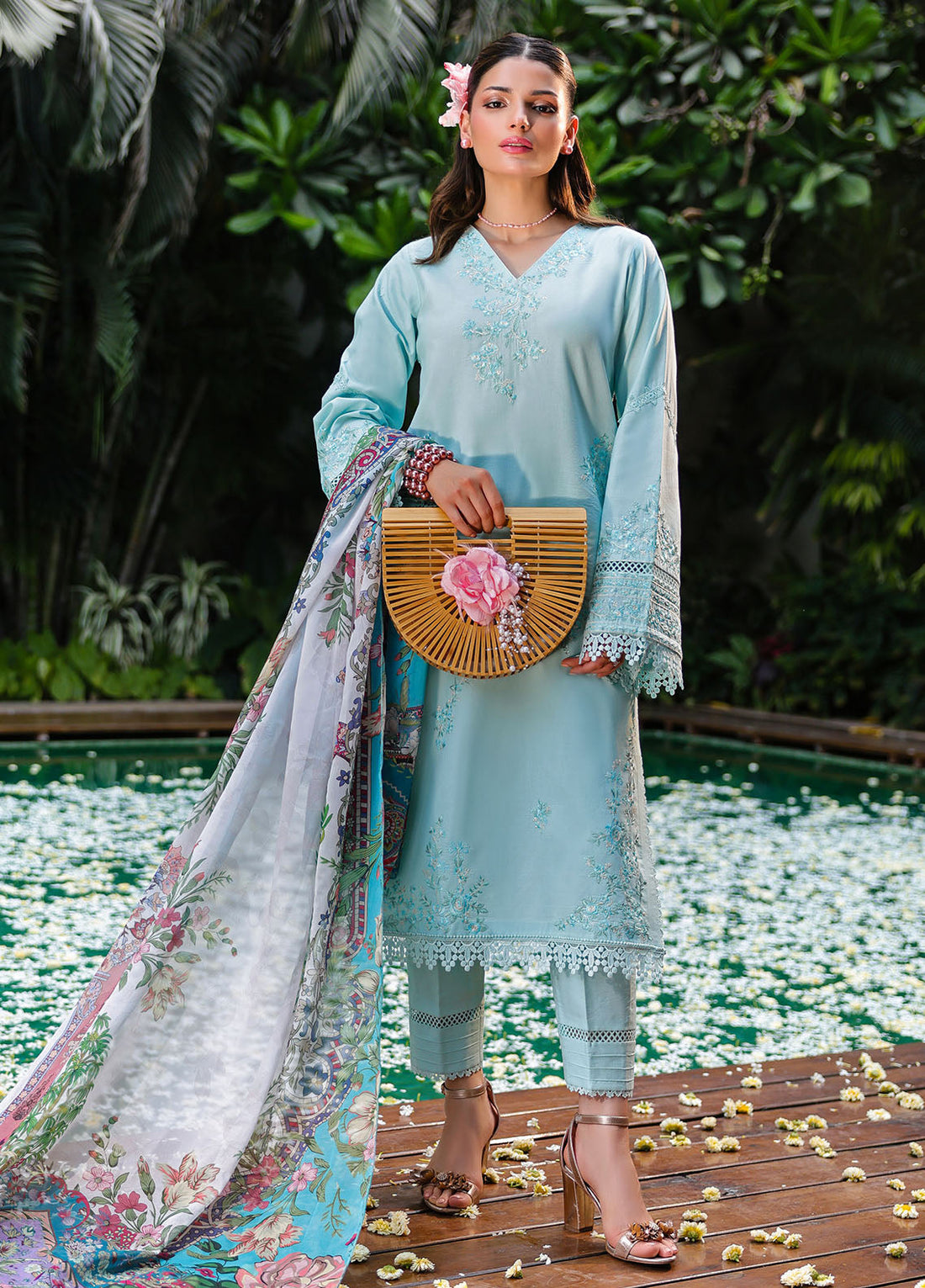 Sahane | Lovent Embroidered Pret 25 | ME23004 Celeste XS Ice Blue Lawn