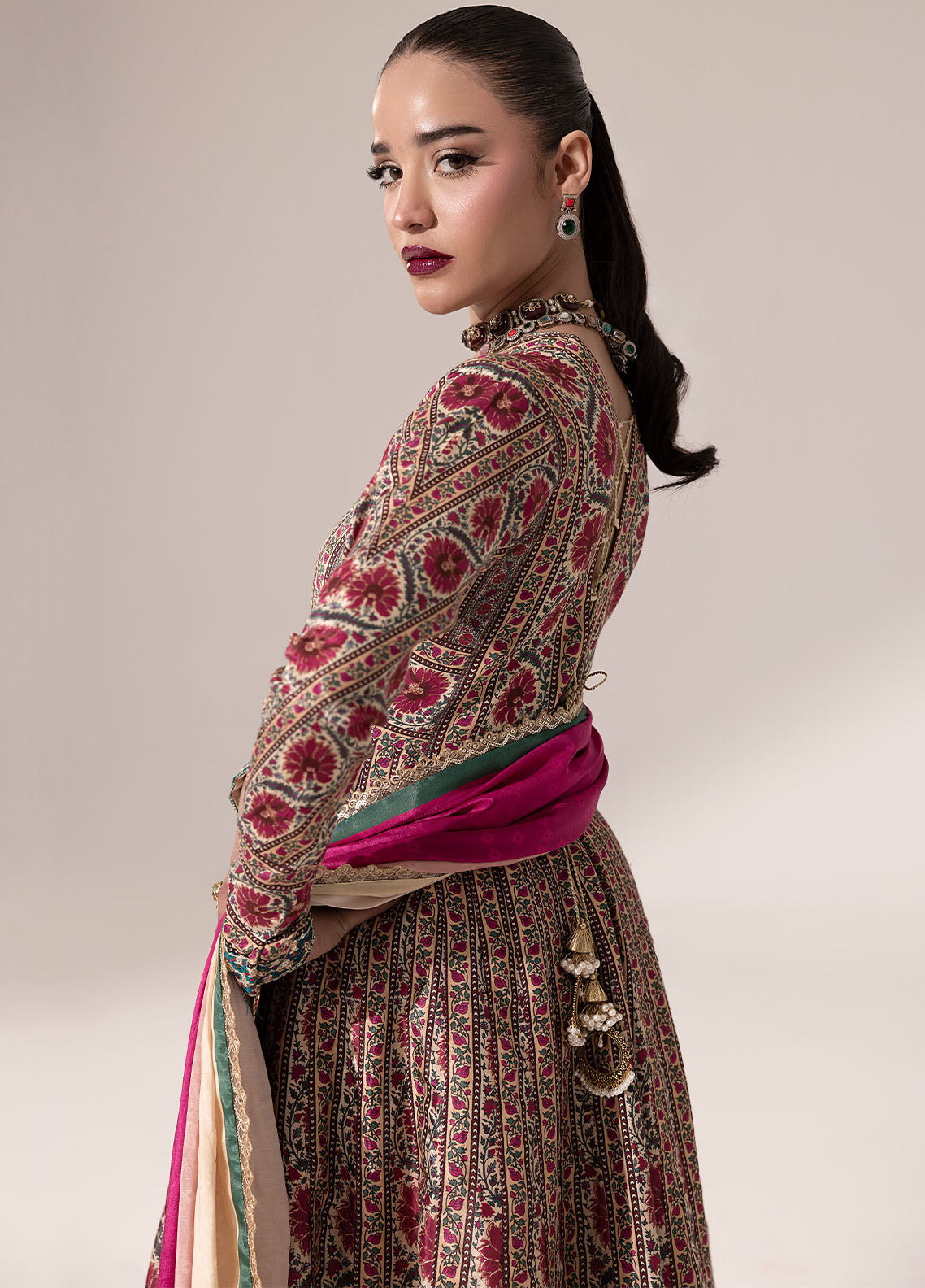 Sahane | Suay Silk Handwork Edit | CT-15001 LOREN - SUAY L Ivory Silk