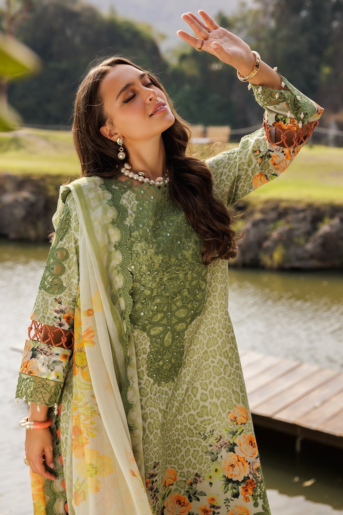 Charizma | Naranji Lawn 25 | CN5-11 M Mint Lawn