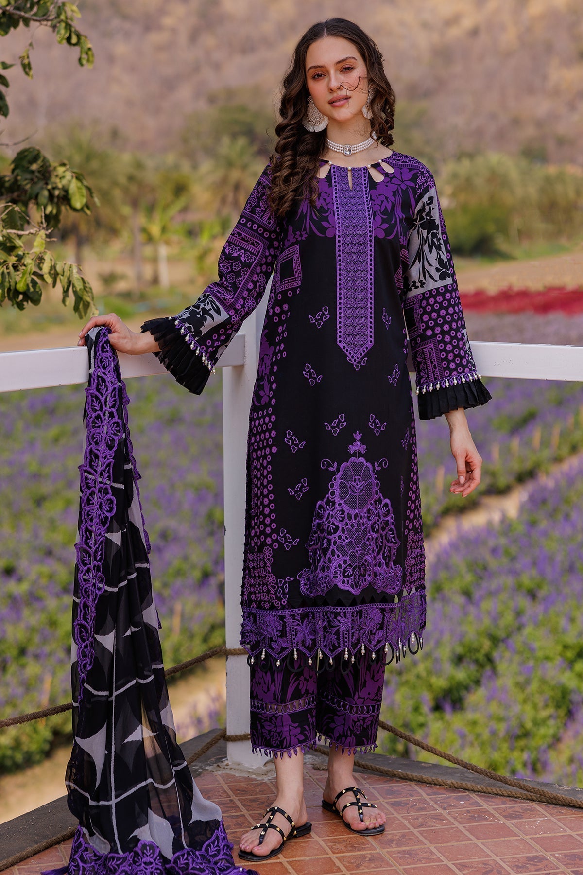 Charizma | Combination 25 | CC5-06 XS Dark Purple Lawn