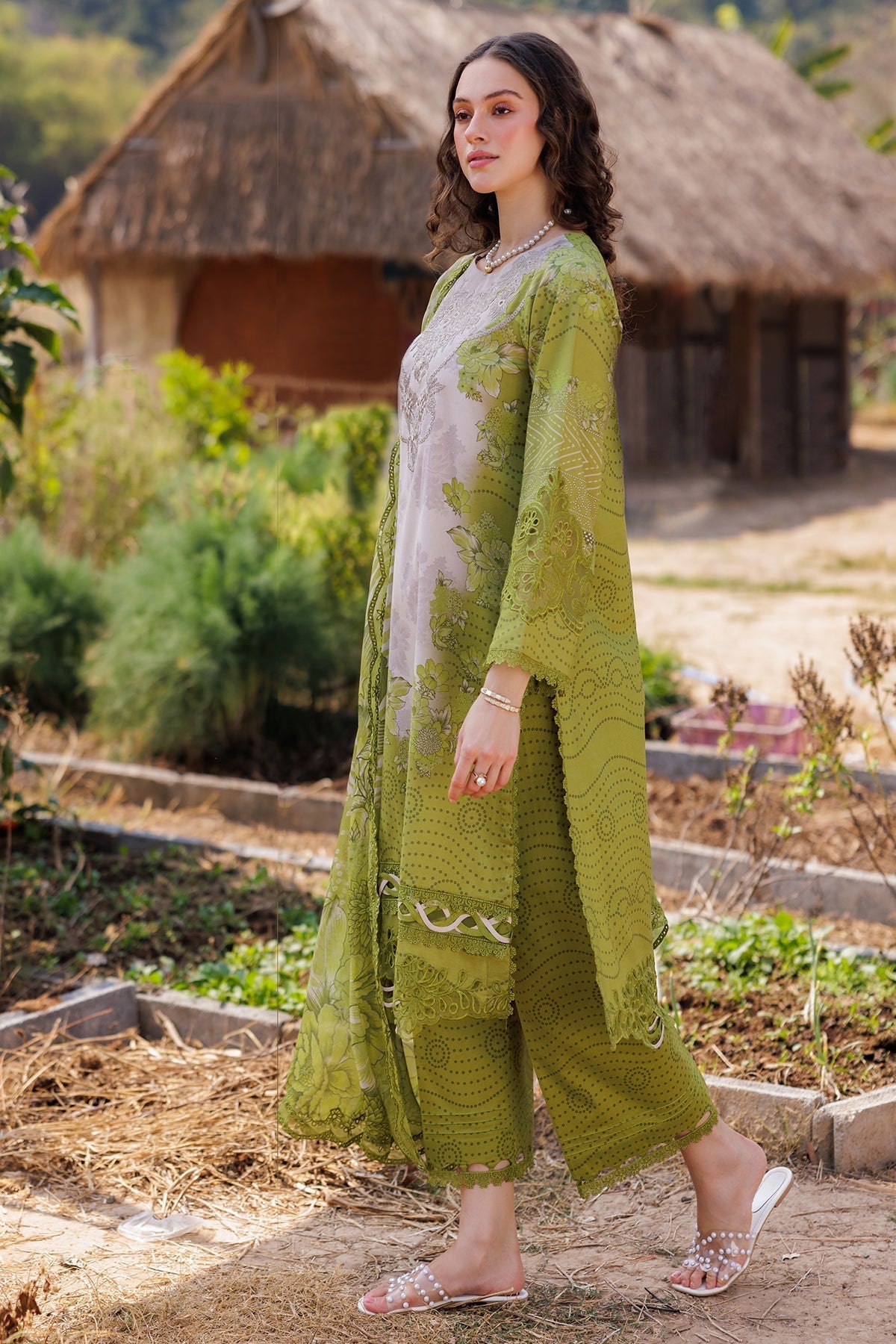 Charizma | Combination 25 | CC5-05 XL Apple Green Lawn
