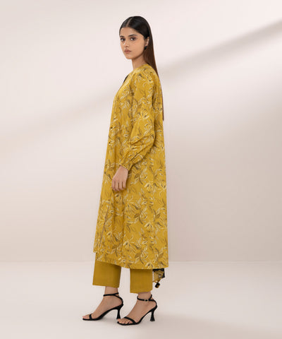 Sapphire | Eid Collection | D117 - Pakistani Designer Dress - by Sapphire | Type: Luxury - 100% Original at Saira Sultan