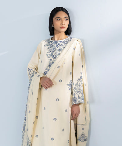 Sapphire | Eid Collection | S23 - Pakistani Designer Dress - by Sapphire | Type: Luxury - 100% Original at Saira Sultan