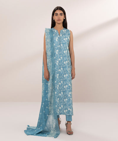Sapphire | Eid Collection | D109 - Pakistani Designer Dress - by Sapphire | Type: Luxury - 100% Original at Saira Sultan