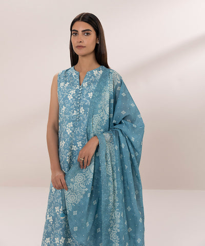 Sapphire | Eid Collection | D109 - Pakistani Designer Dress - by Sapphire | Type: Luxury - 100% Original at Saira Sultan
