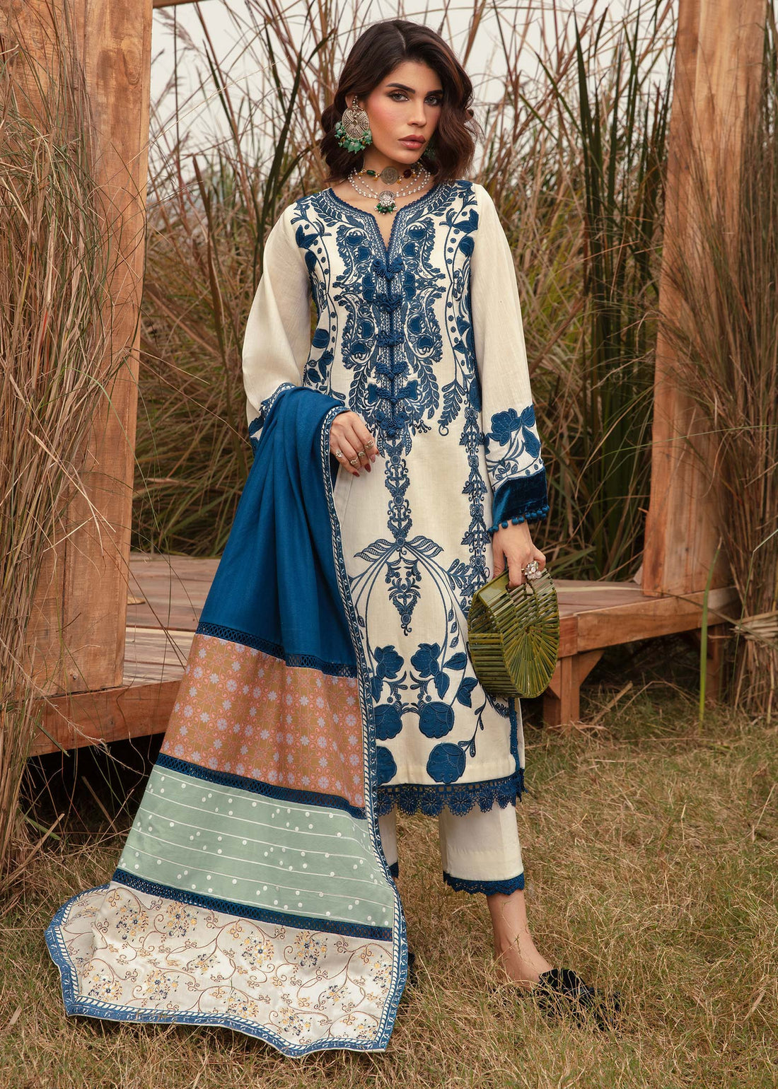Saira Shakira | Raya Winter Stitched 23 | Pearl - Pakistani Designer Dress - by Saira Shakira | Type: Luxury - 100% Original at Saira Sultan
