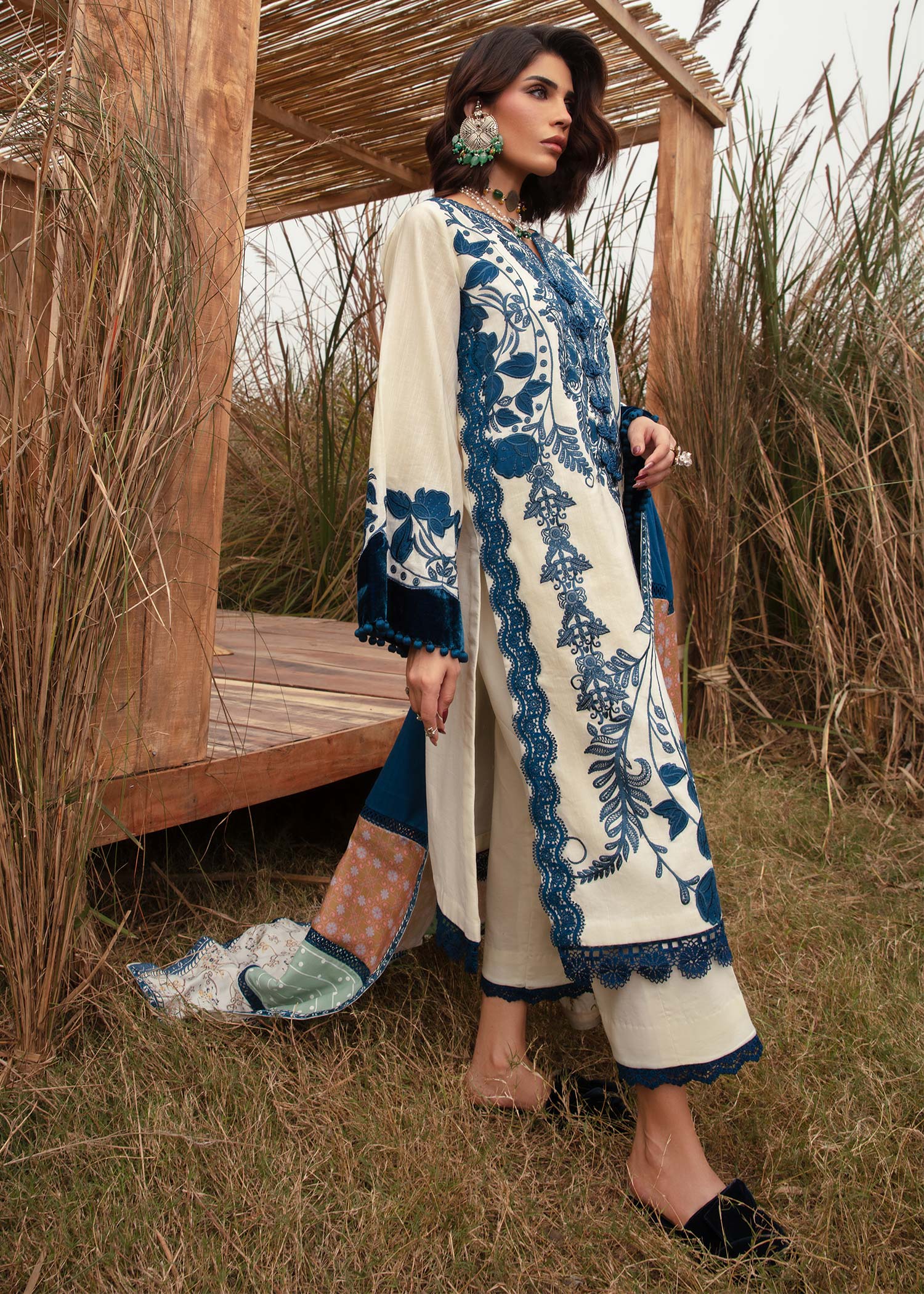 Saira Shakira | Raya Winter Stitched 23 | Pearl - Pakistani Designer Dress - by Saira Shakira | Type: Luxury - 100% Original at Saira Sultan
