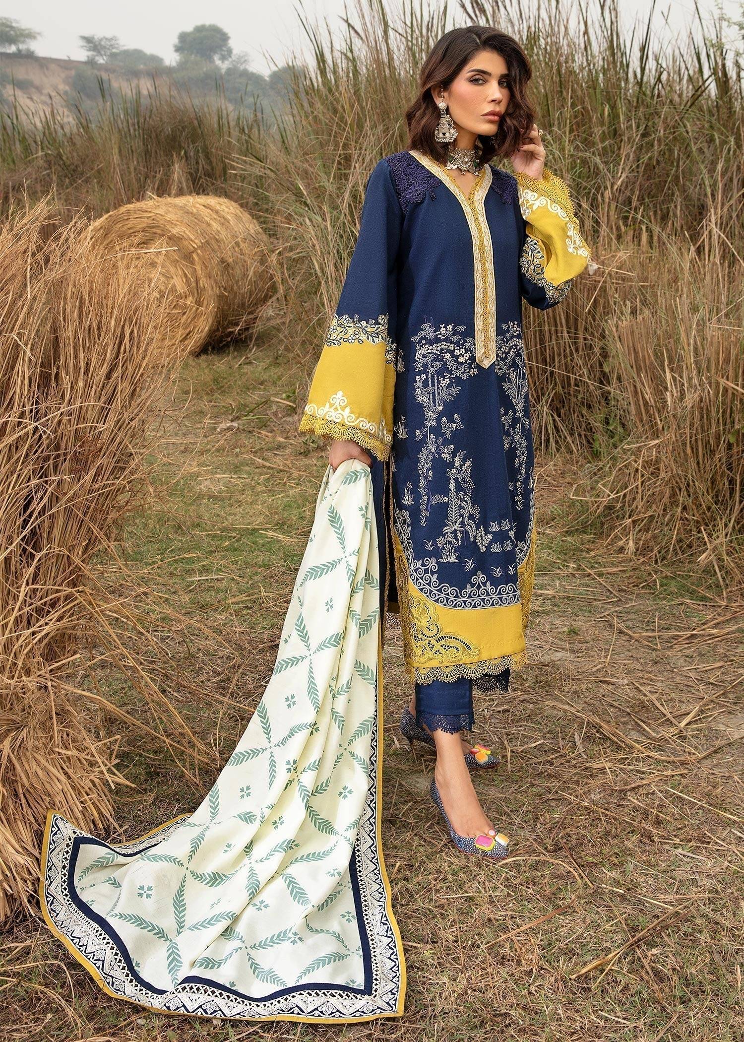 Saira Shakira | Raya Winter Stitched 23 | Neal - Pakistani Designer Dress - by Saira Shakira | Type: Luxury - 100% Original at Saira Sultan