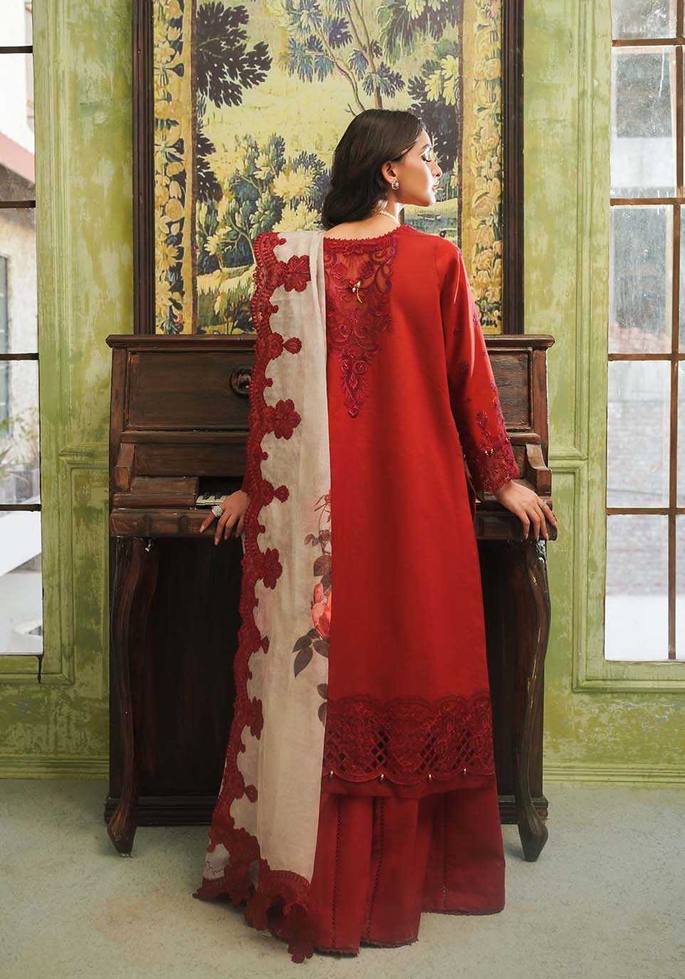 Zarqash | Tresor Luxury Lawn 24 | ZQT 007 ROSALINE - Pakistani Designer Dress - by Zarqash | Type: Luxury - 100% Original at Saira Sultan