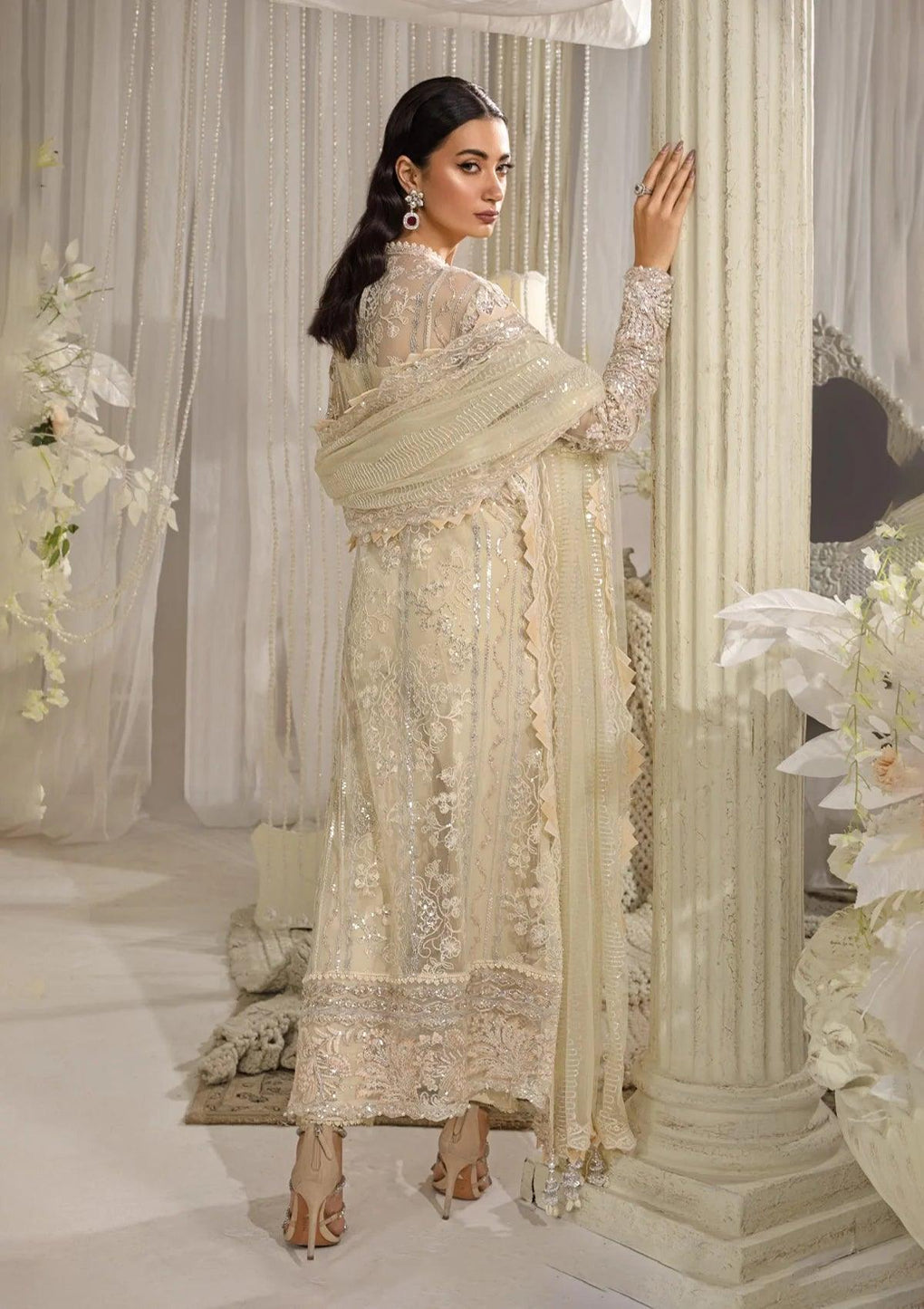 Elaf Premium | Evara Formals 24 | EFE-01 AURA - Pakistani Designer Dress - by Elaf Premium | Type: The Formal Exhibit - 100% Original at Saira Sultan