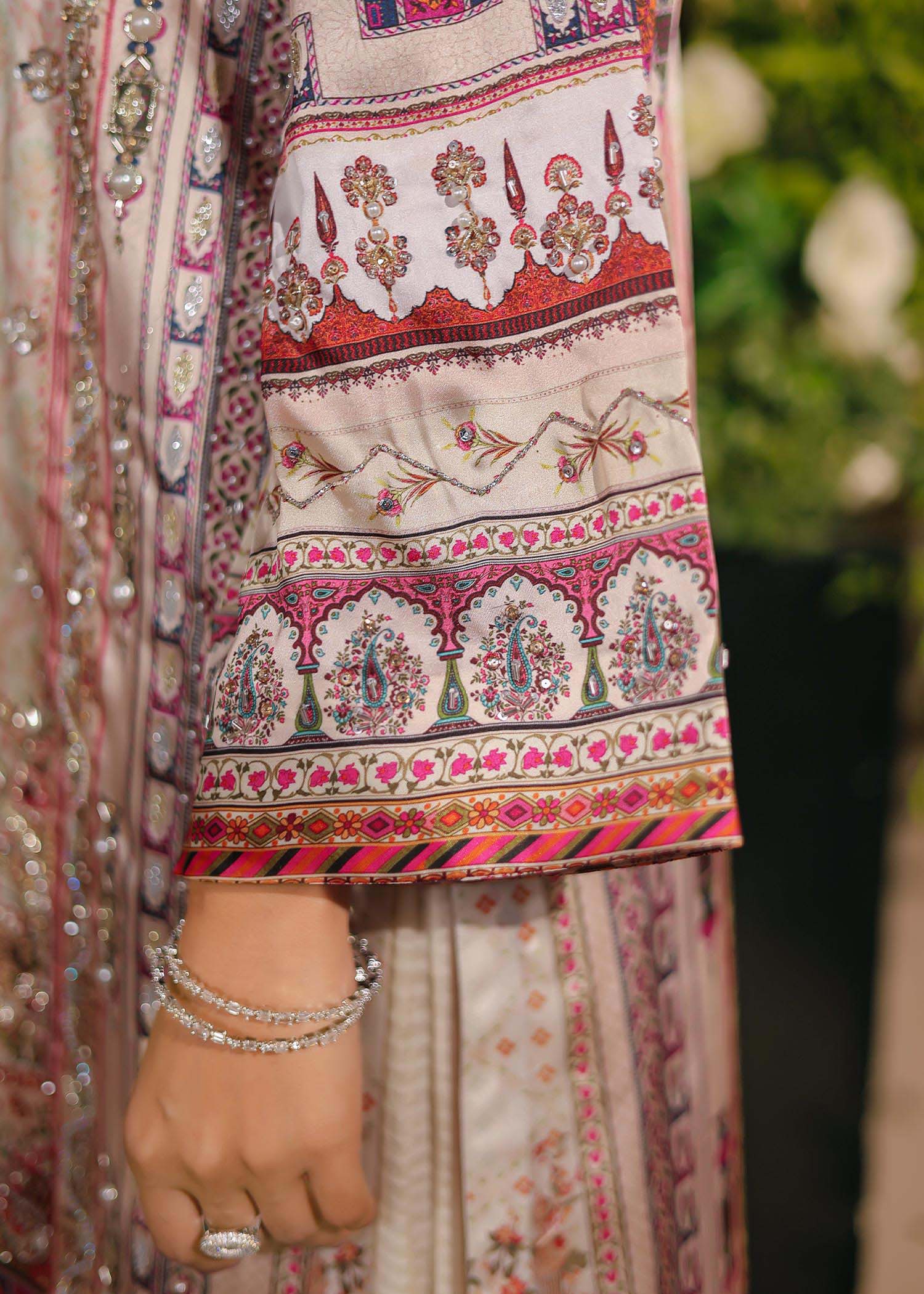 Nuriyaa | Silk Odyssey | Rustic Charm