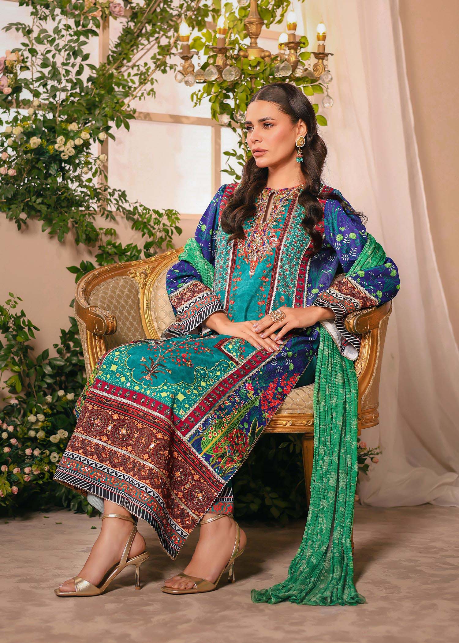 Nuriyaa | Silk Odyssey | Luna
