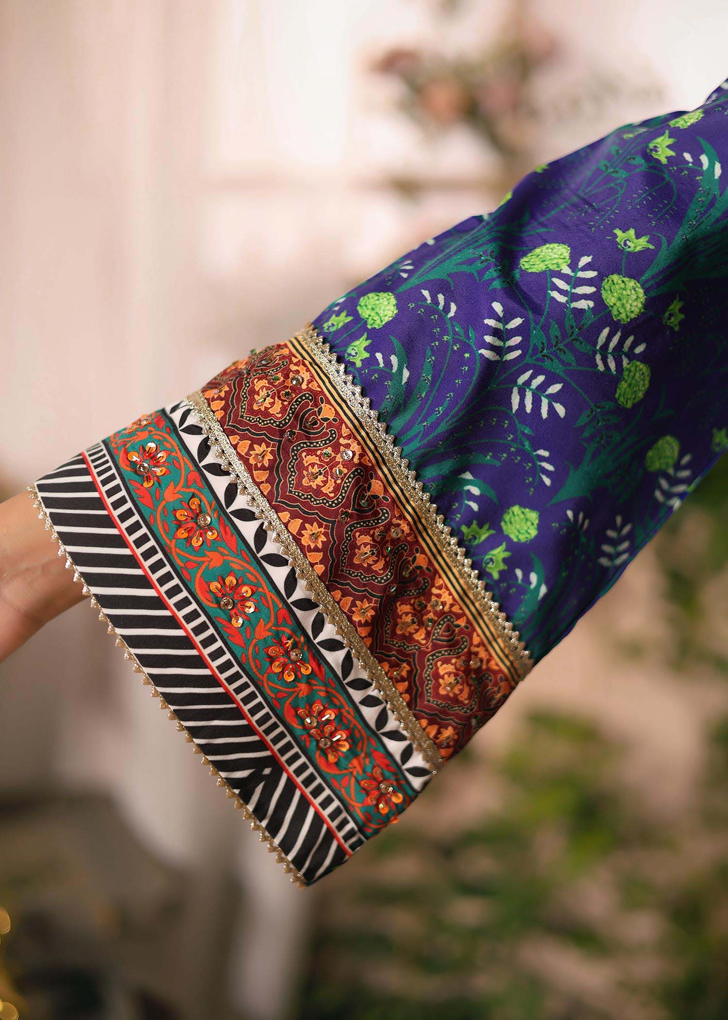 Nuriyaa | Silk Odyssey | Luna