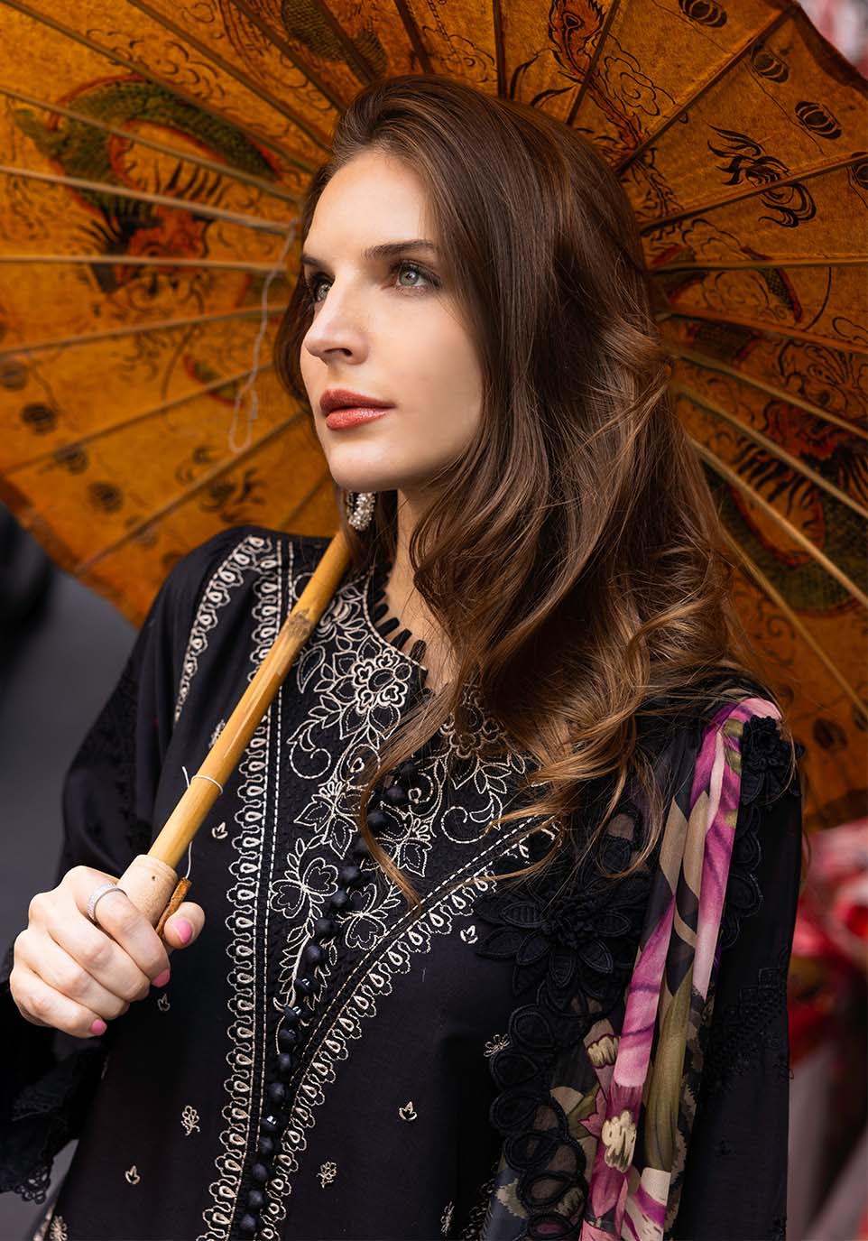Zarqash | Luxury Lawn 25 | ZQLU 001 Eliana L Black Lawn