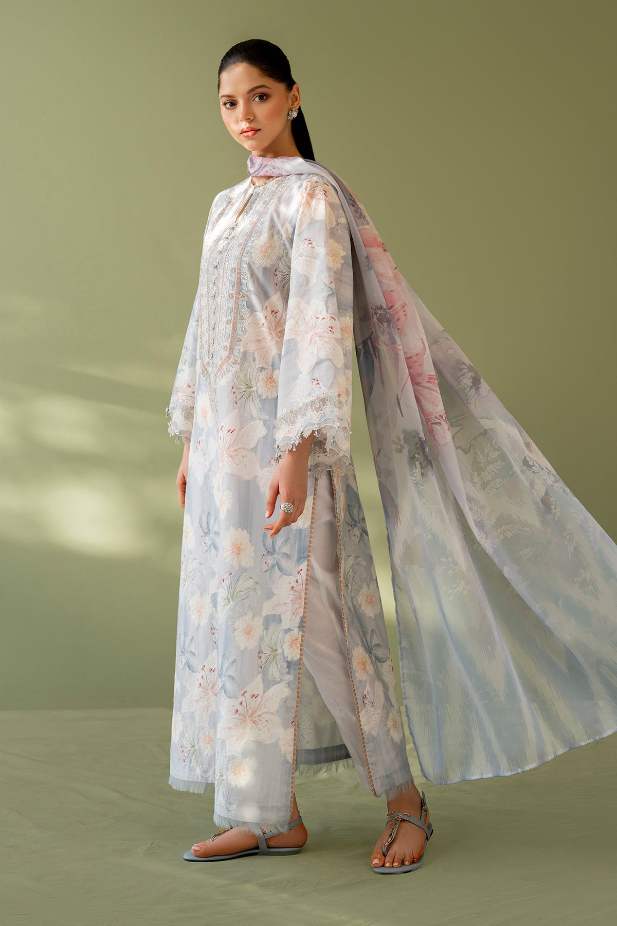 Baroque | Eid Printique | EMBROIDERED PRINTED LAWN UF-4166 L Light Blue Lawn