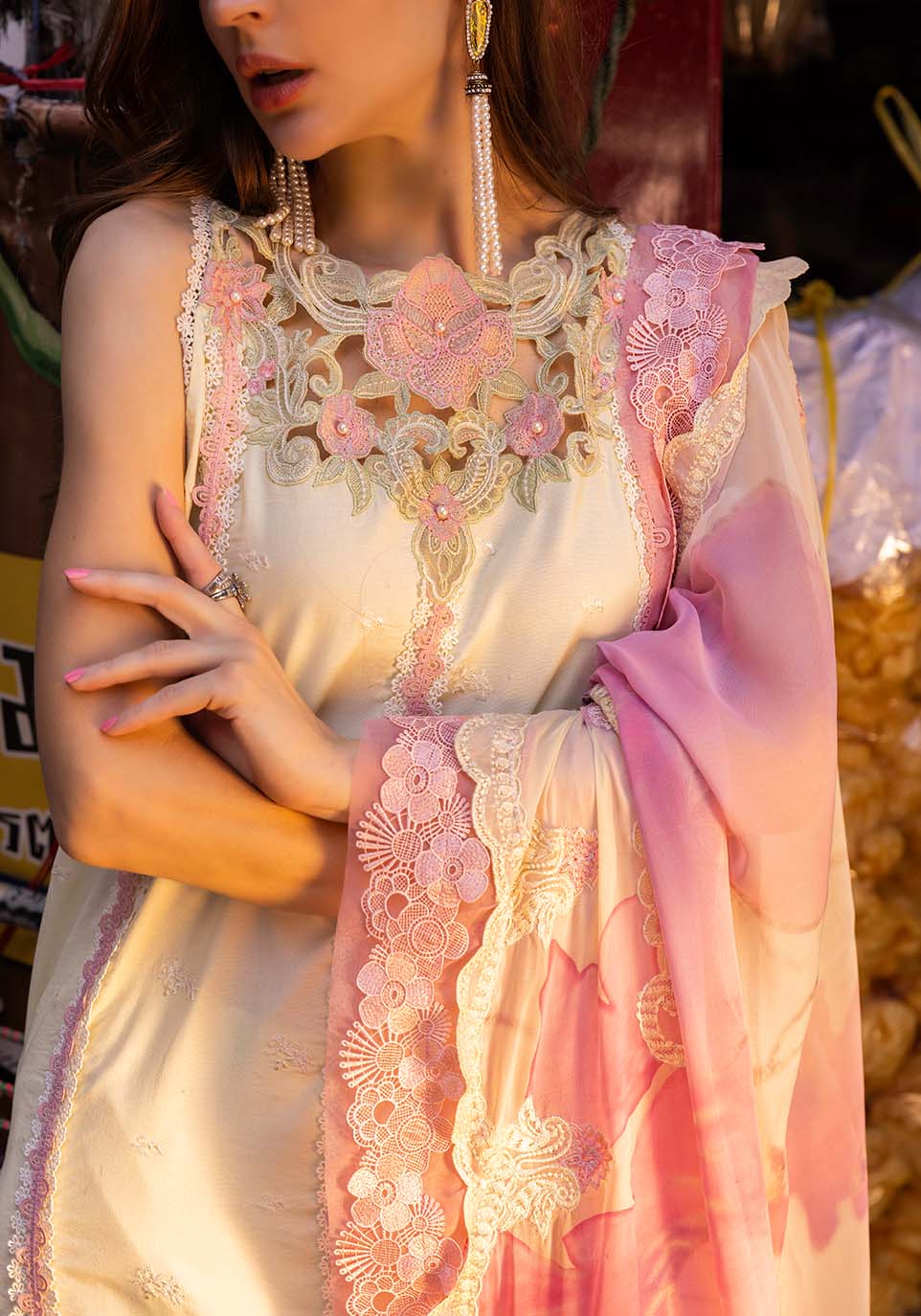 Zarqash | Luxury Lawn 25 | ZQLU 009 LAYLA M Lemon Yellow Lawn