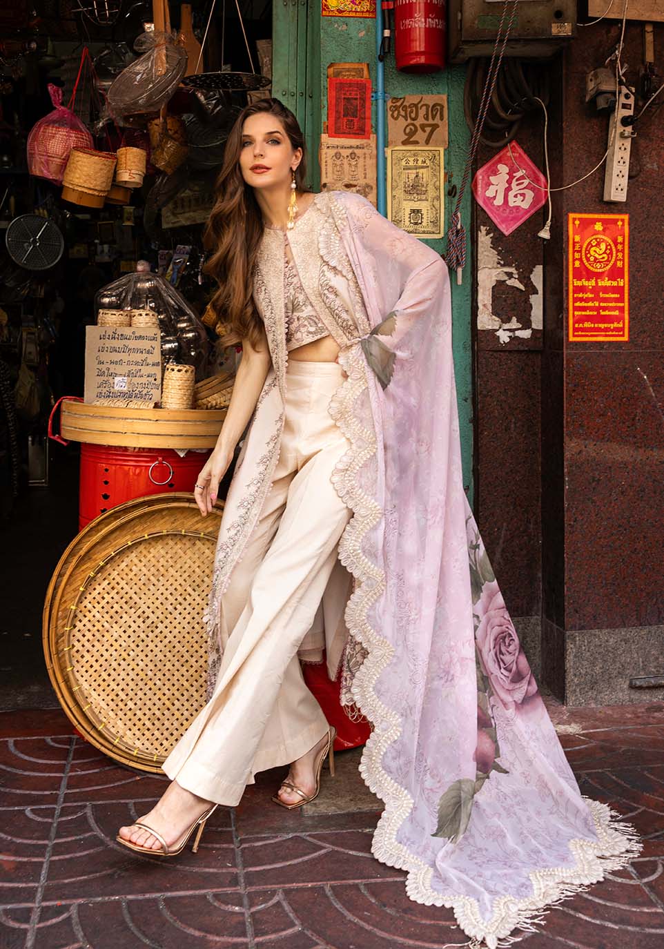 Zarqash | Luxury Lawn 25 | ZQLU 002 Ambrose XS Ivory Lawn