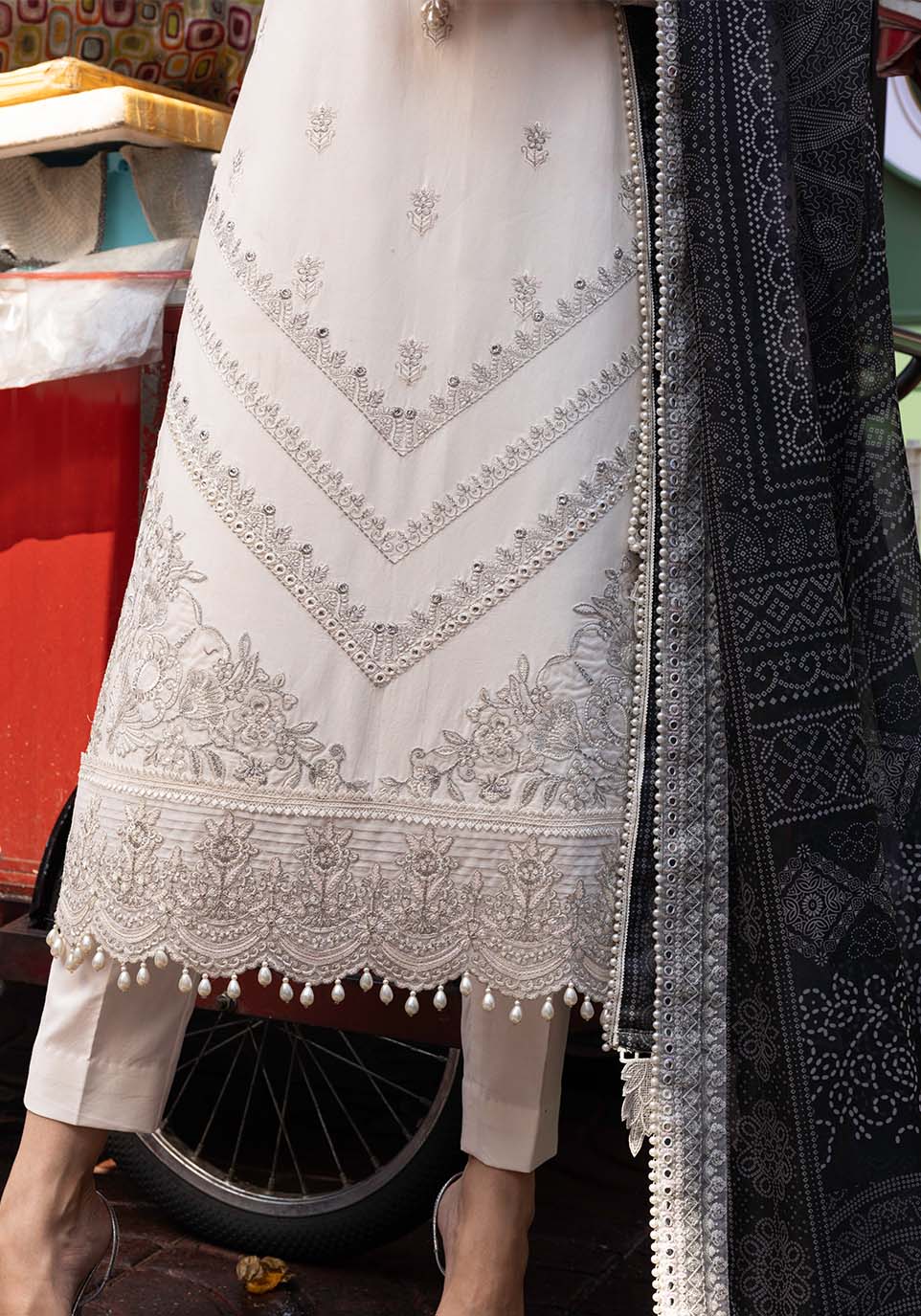 Zarqash | Luxury Lawn 25 | ZQLU 007 SIERRA Custom Size Off White Lawn