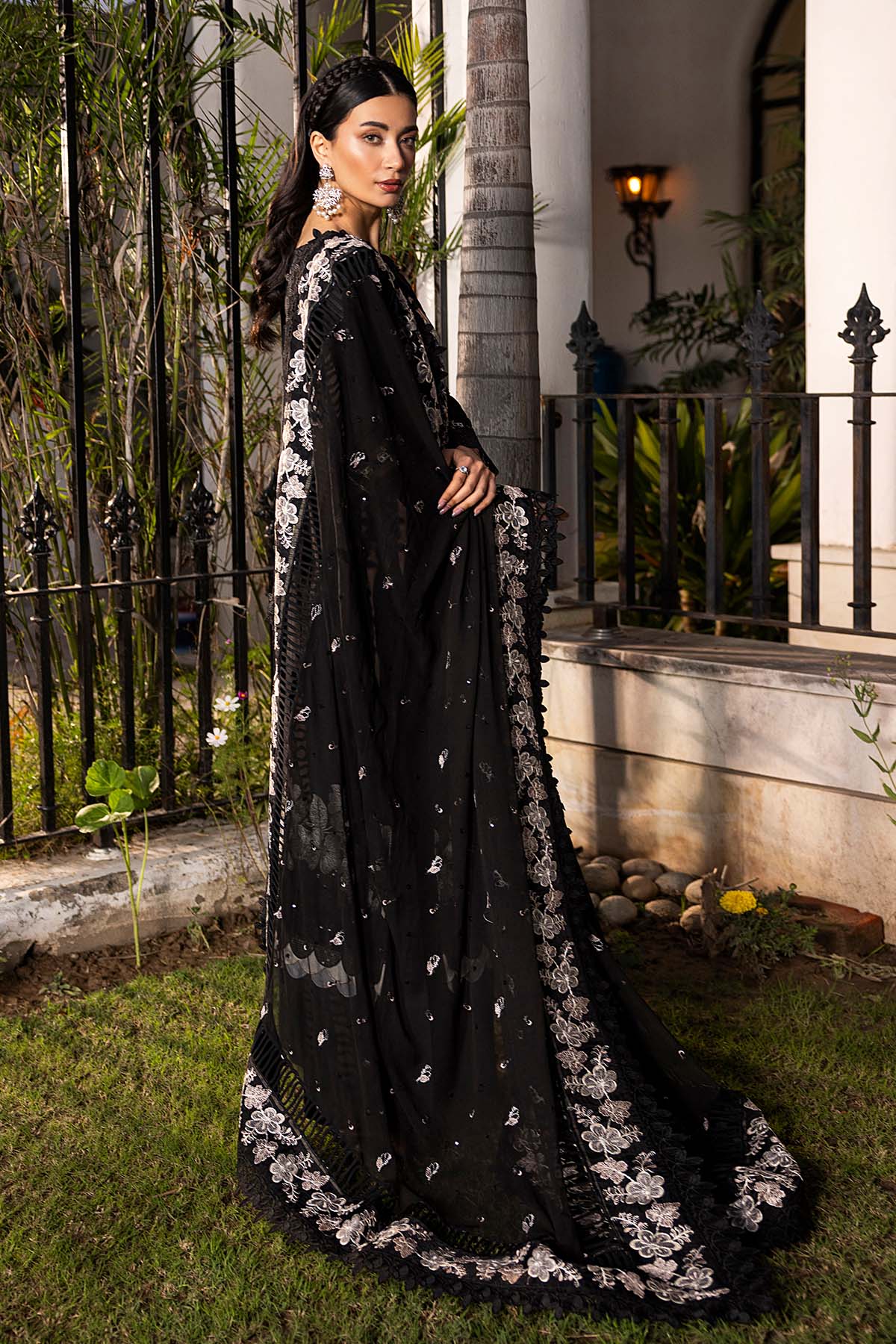 Raeesa Premium | Senorita Formals | SR-008 - Pakistani Designer Dress - by Raeesa Premium - Type : Ladies Clothes - 100% Original at Saira Sultan