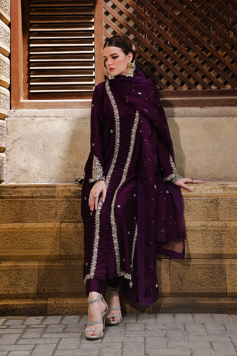 Mona Imran | Dilzaib Formals | Haya