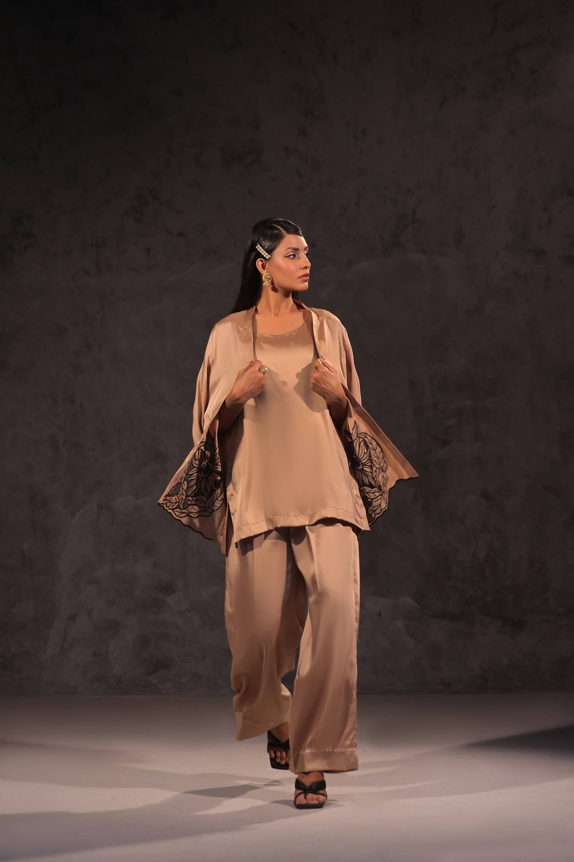 Mona Imran | Ezel Eid 25 | Zevira - Pakistani Designer Dress - by Mona Imran | Type: Ladies Clothes - 100% Original at Saira Sultan