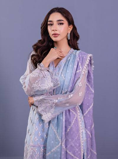 Zainab Chottani | Eid Festive Vol 1 | NURI - Pakistani Designer Dress - by Zainab Chottani | Type: Luxury - 100% Original at Saira Sultan
