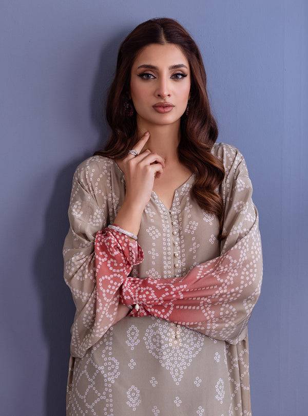 Zainab Chottani | Eid Festive Vol 1 | ROSHAN - Pakistani Designer Dress - by Zainab Chottani | Type: Luxury - 100% Original at Saira Sultan
