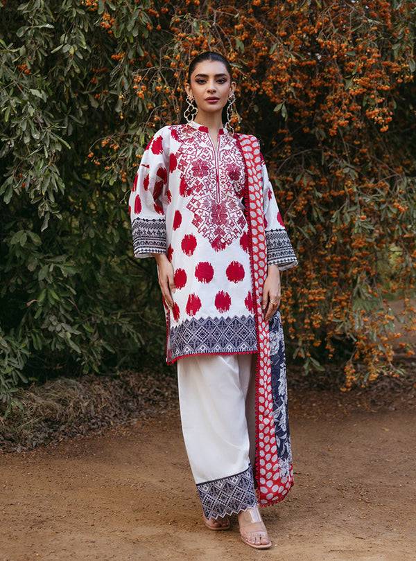 Zainab Chottani | Tahra Lawn 24 | FREYA - D 10A - Pakistani Designer Dress - by Zainab Chottani | Type: Luxury - 100% Original at Saira Sultan