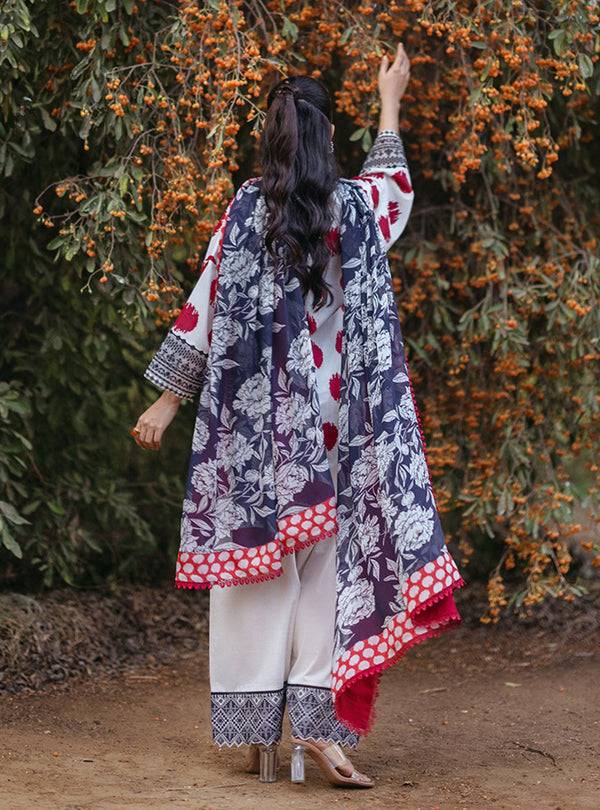 Zainab Chottani | Tahra Lawn 24 | FREYA - D 10A - Pakistani Designer Dress - by Zainab Chottani | Type: Luxury - 100% Original at Saira Sultan