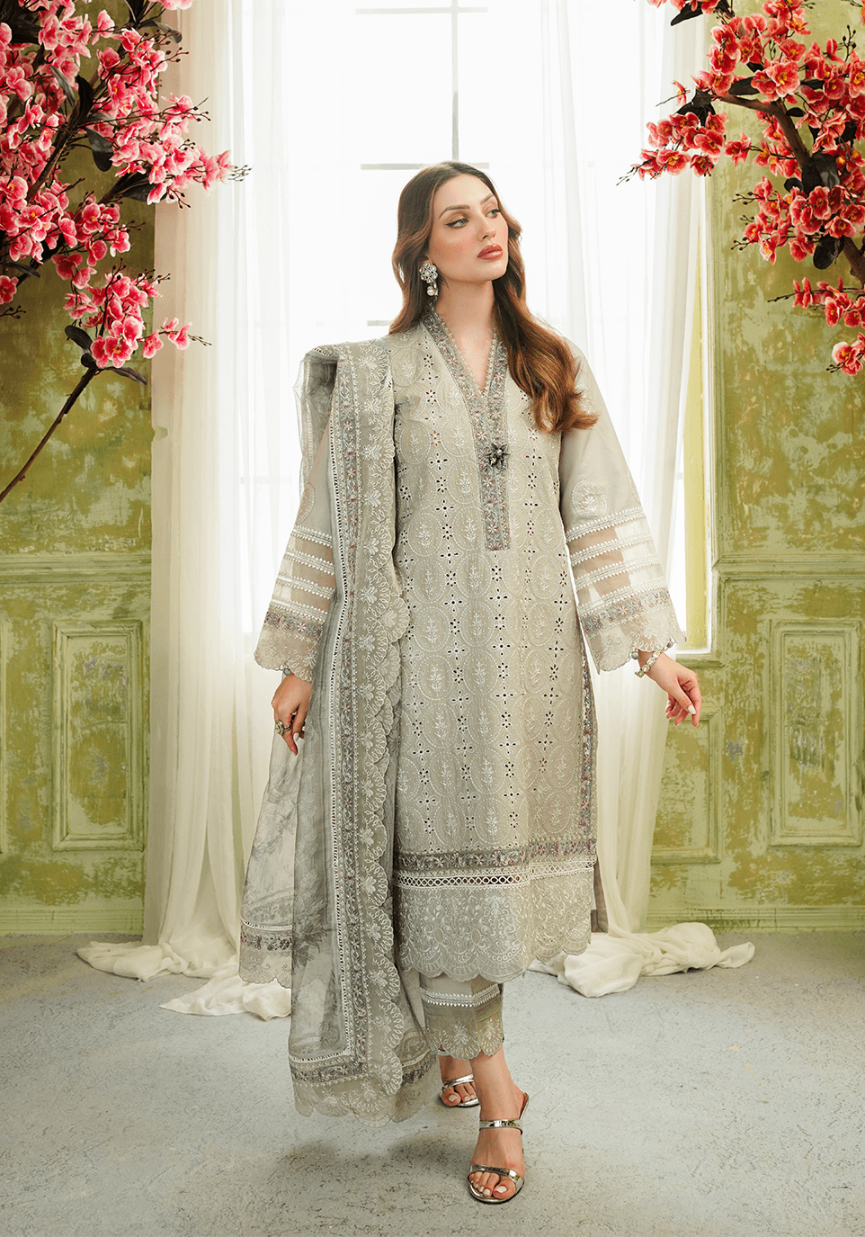 Zarqash | Tresor Luxury Lawn 24 | ZQT 002 ROSEMARY - Pakistani Designer Dress - by Zarqash | Type: Luxury - 100% Original at Saira Sultan